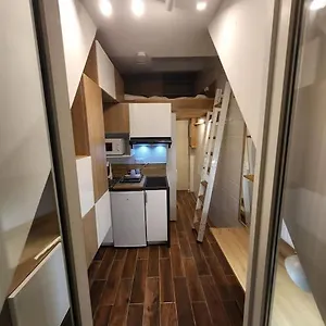  Appartement Studio 9m2 Champs Elysees Arc De Triomphe75008