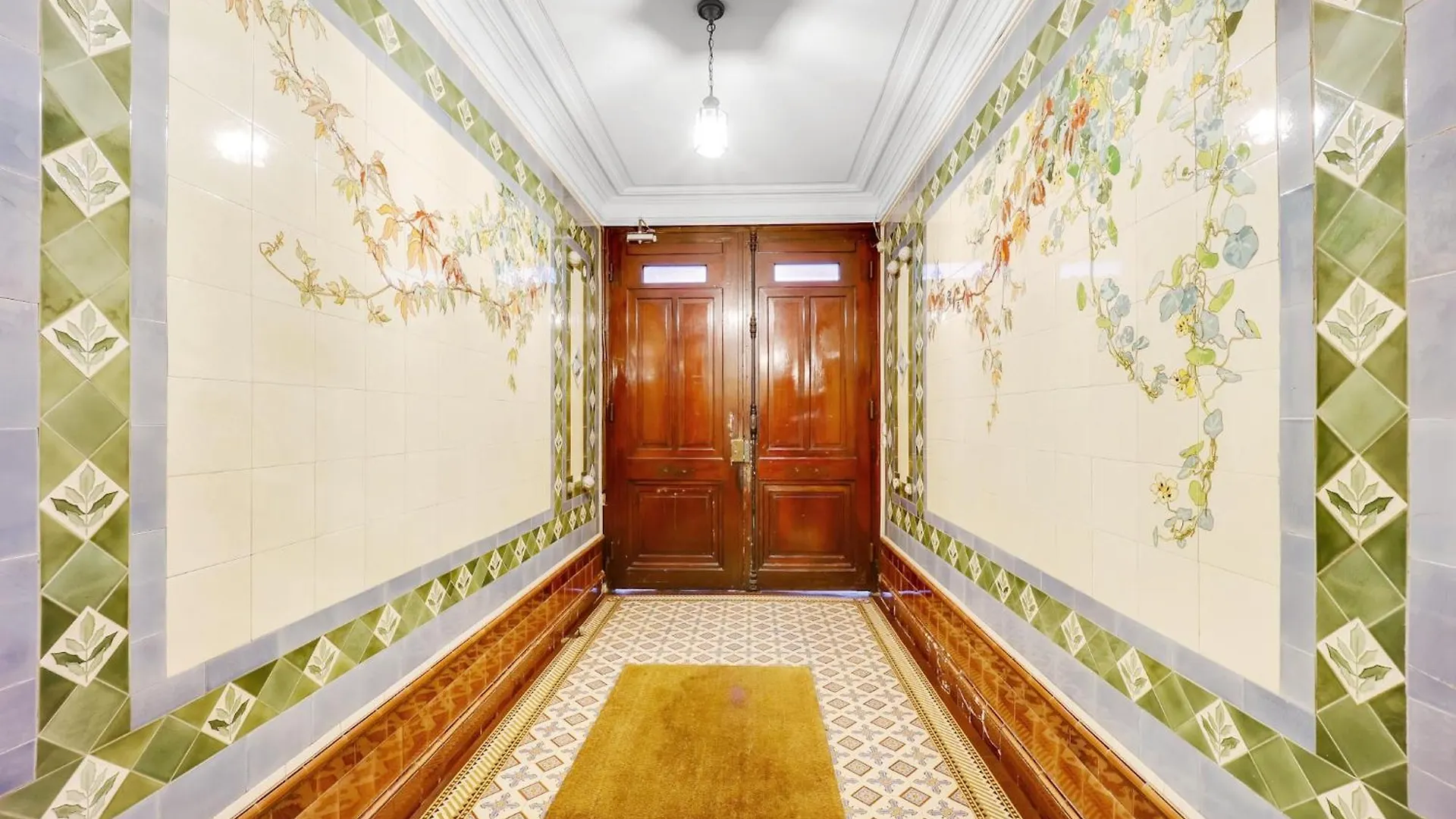 Apartment Large Flat Very Close To Montmartre Paris